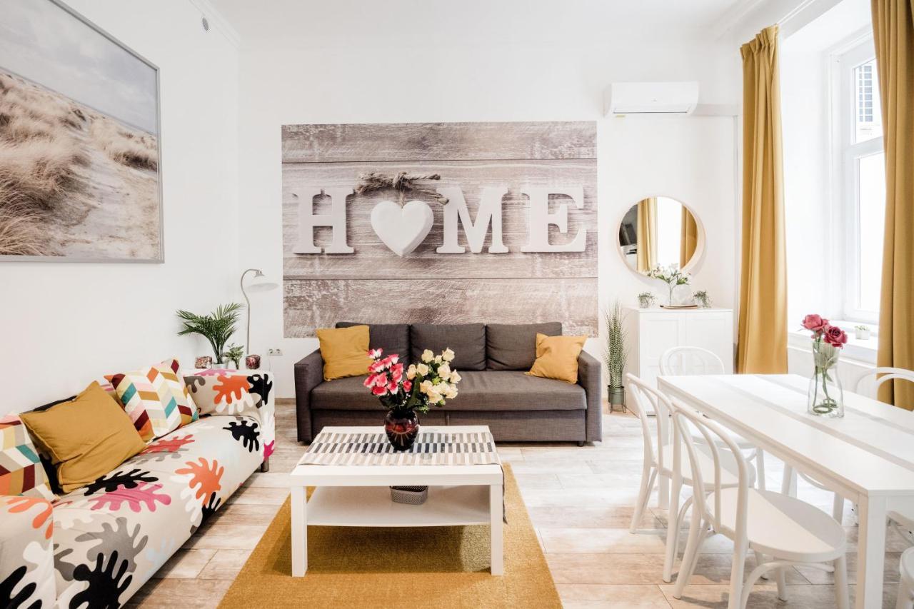Lavender Apartment Budapest Ngoại thất bức ảnh