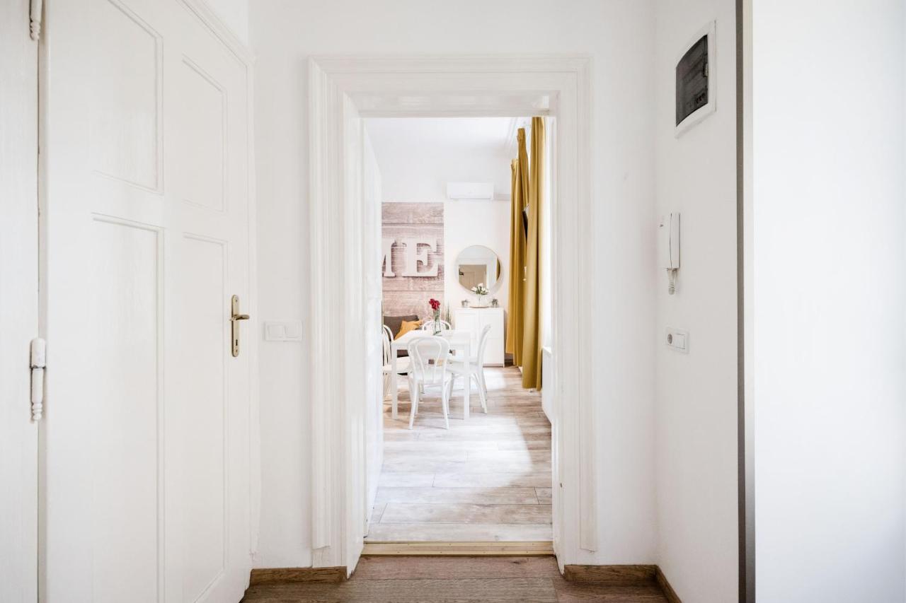 Lavender Apartment Budapest Ngoại thất bức ảnh